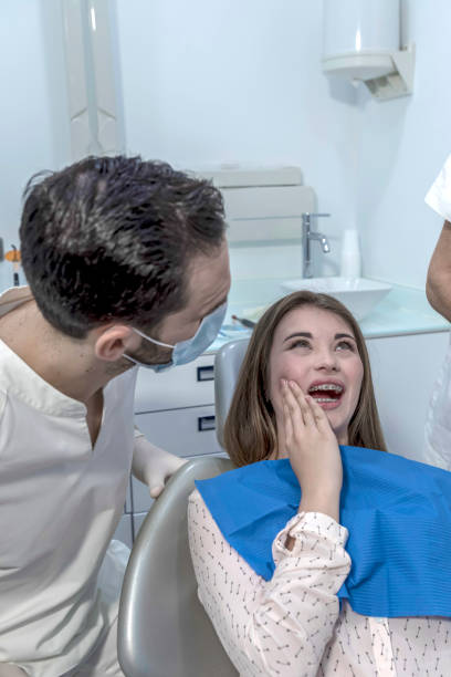 Best Emergency Dental Services for Seniors in East End, AR